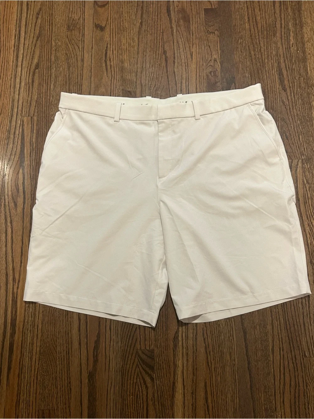Nike Golf Dri-FIT Men’s Shorts Size 42 Beige Khaki Performance Golf